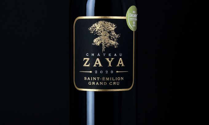 Decanter : Médaille d'or pour le Château Zaya 2020 et Médaille d'argent pour le Château La Croix Younan 2020