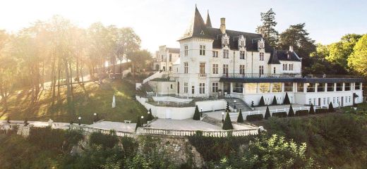 Forbes : Le Prieuré, Un Château Signé La Maison Younan